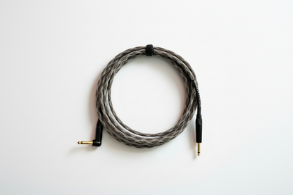 smpl•AUDIO Instrument Cable - Studio Shot